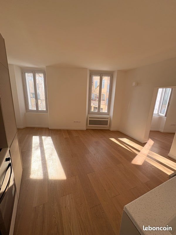 Appartement à louer, 43m², Le Beausset