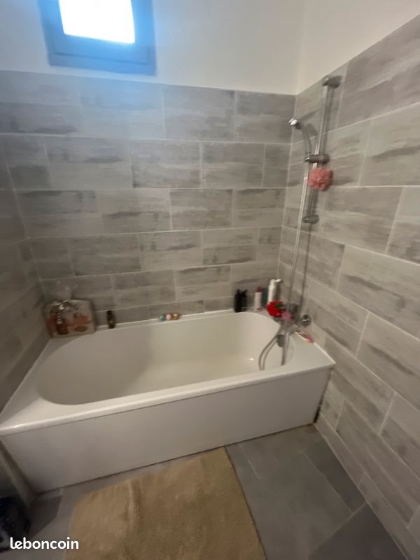 Appartement à louer, 70m², Tarascon