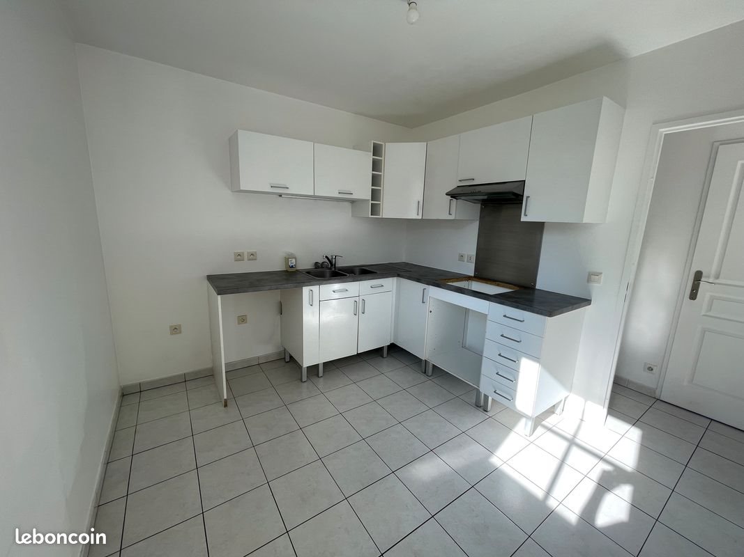 Appartement à louer, 63m², Combs-la-Ville