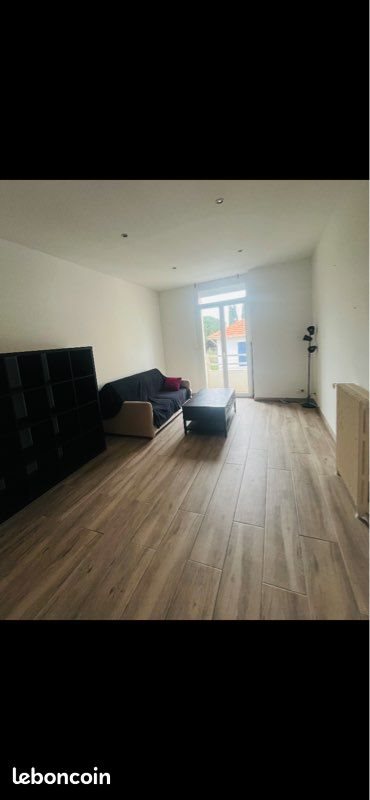 Appartement à louer, 57m², Toulon