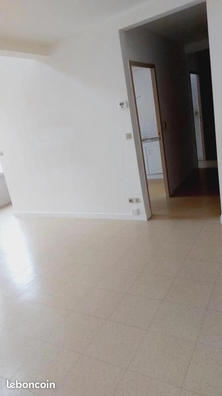 Appartement à louer, 113m², Saint-Just-Saint-Rambert