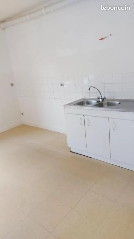 Appartement à louer, 113m², Saint-Just-Saint-Rambert