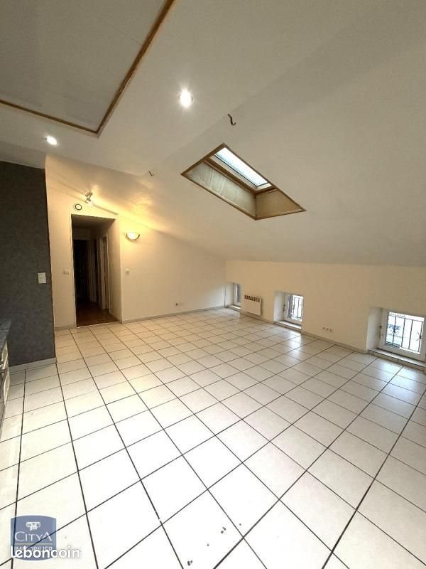 Appartement à louer, 47m², Carmaux
