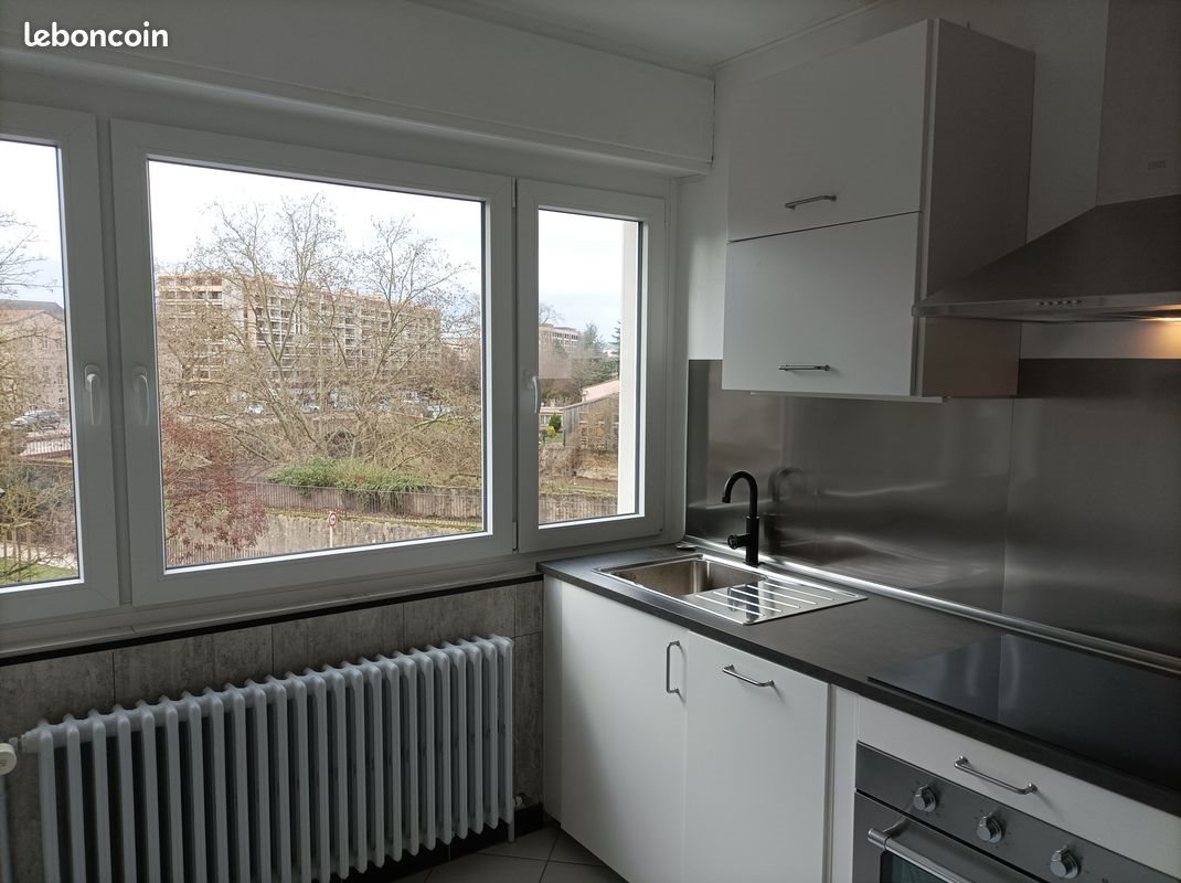 Appartement à louer, 52m², Metz