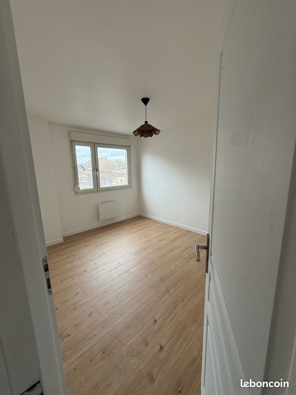 Appartement à louer, 86m², Courrières