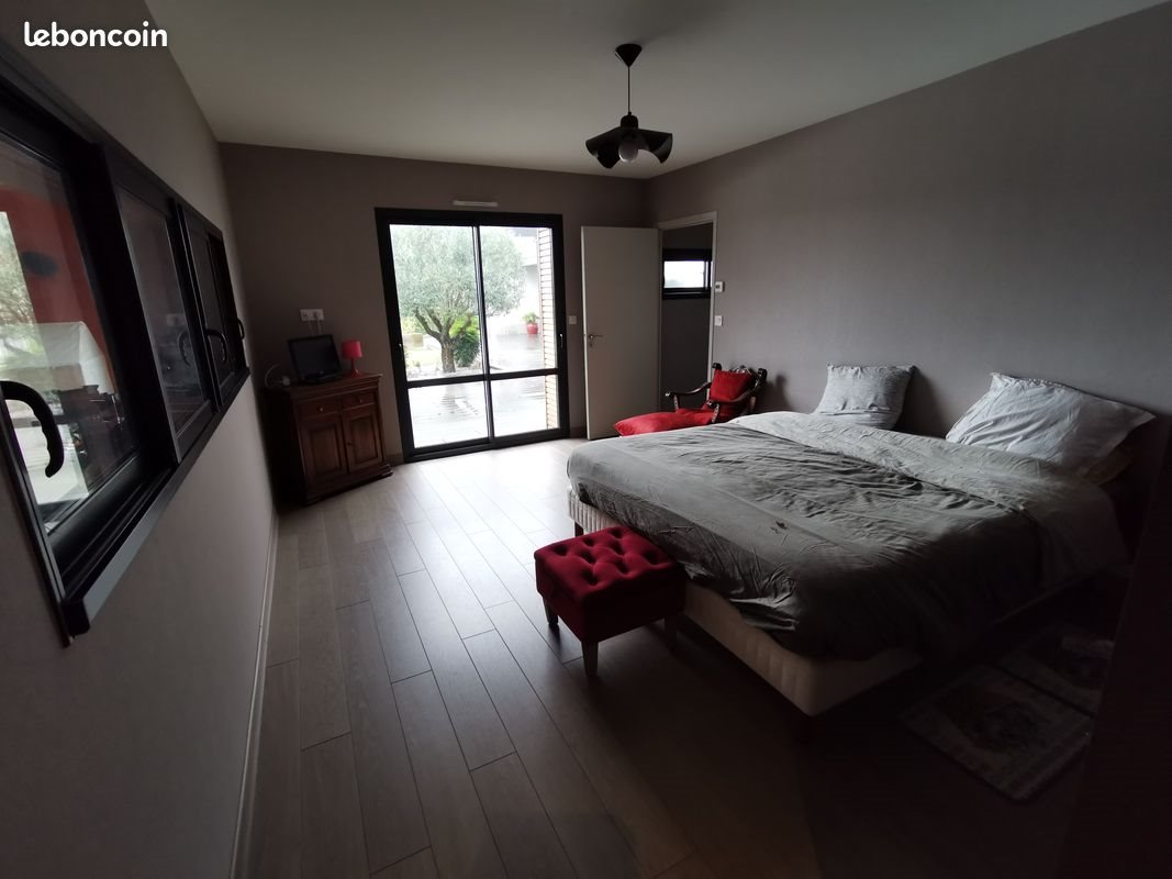 Maison à louer, 130m², Ploemel