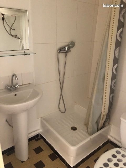 Appartement à louer, 18m², Marseille 9ème