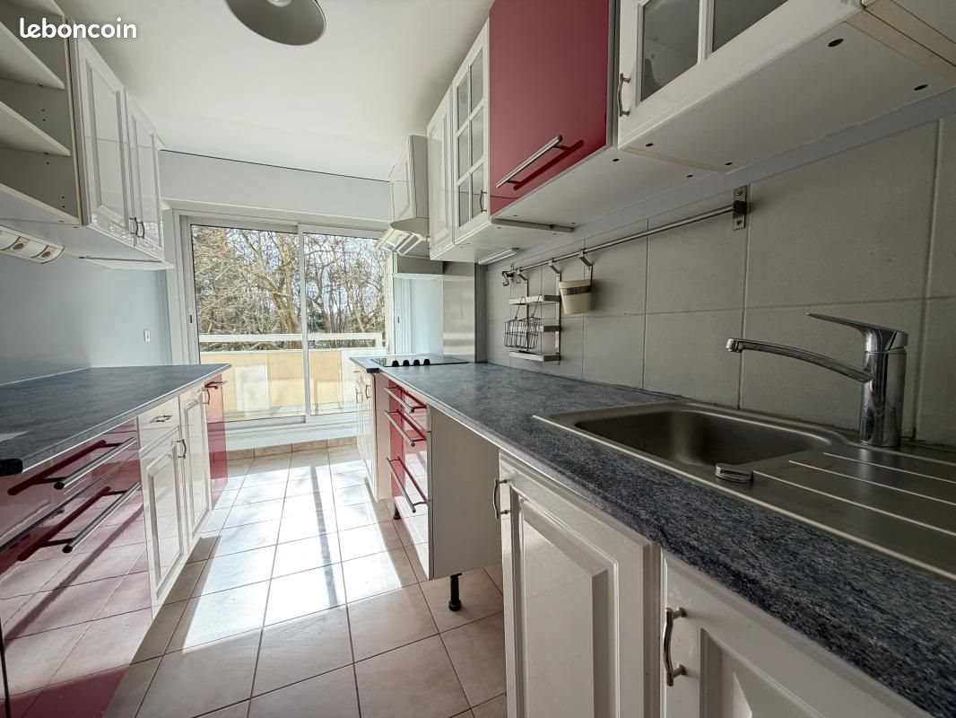 Appartement à louer, 98m², Noisy-le-Grand