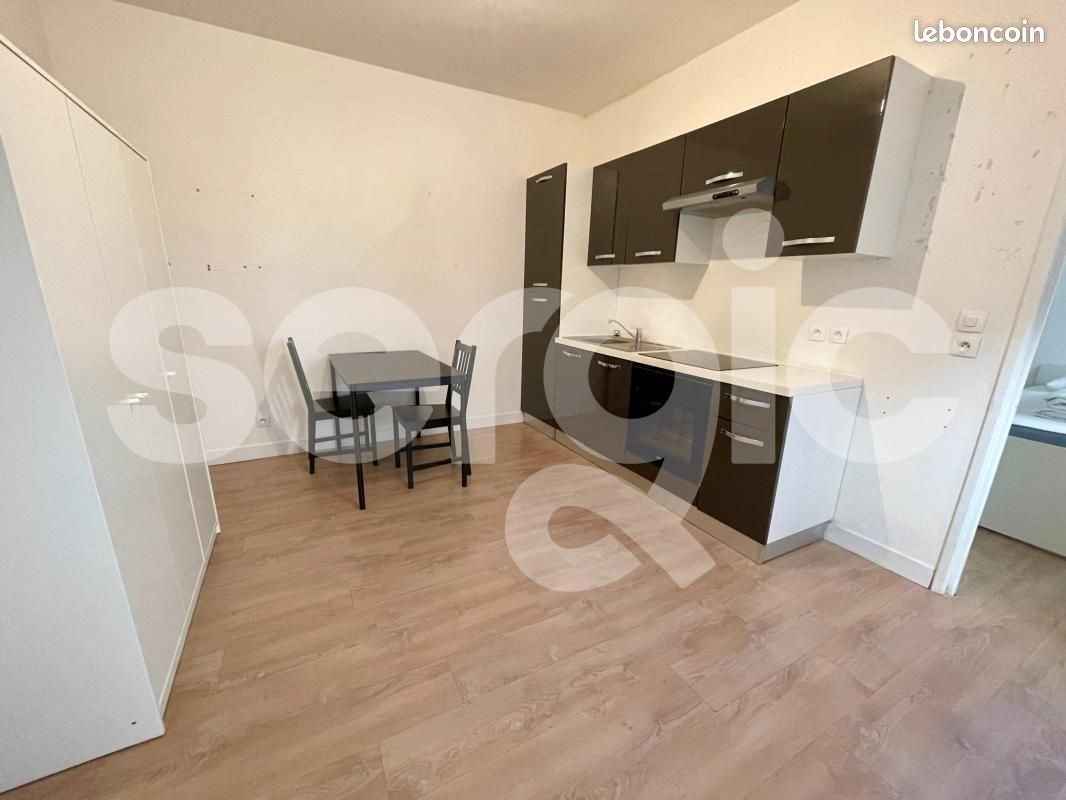 Appartement à louer, 25m², Lille