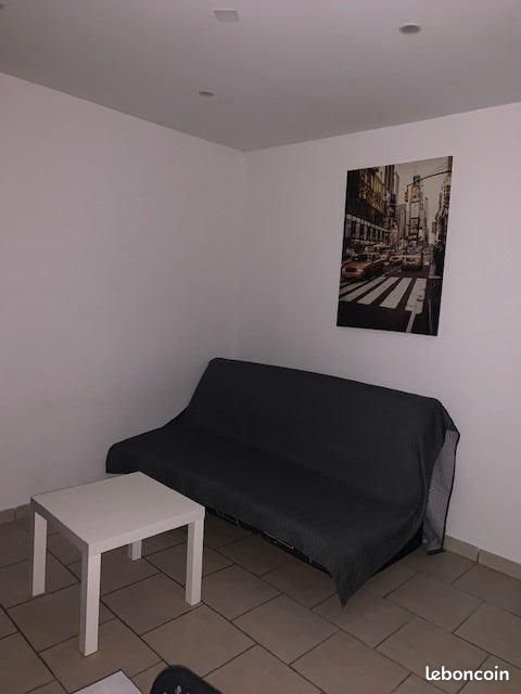 Appartement à louer, 14m², Nîmes