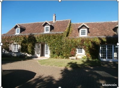 Maison à louer, 220m², Truyes