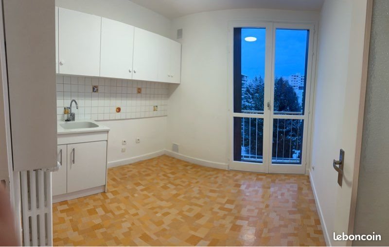 Appartement à louer, 40m², Saint-Etienne