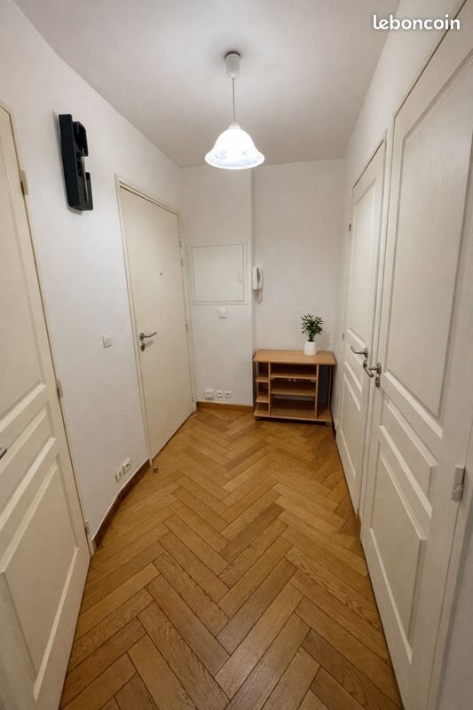 Appartement à louer, 28m², Paris 20ème