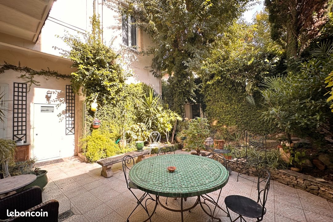 Appartement à vendre, 94m², Nîmes