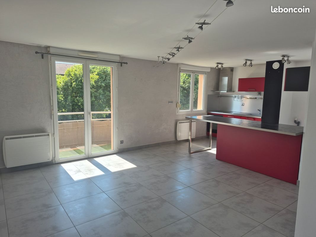 Appartement à louer, 55m², Portes-lès-Valence