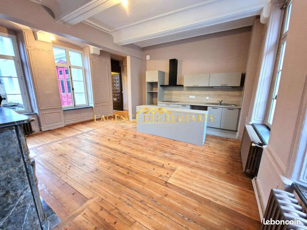 Maison à louer, 197m², Montreuil