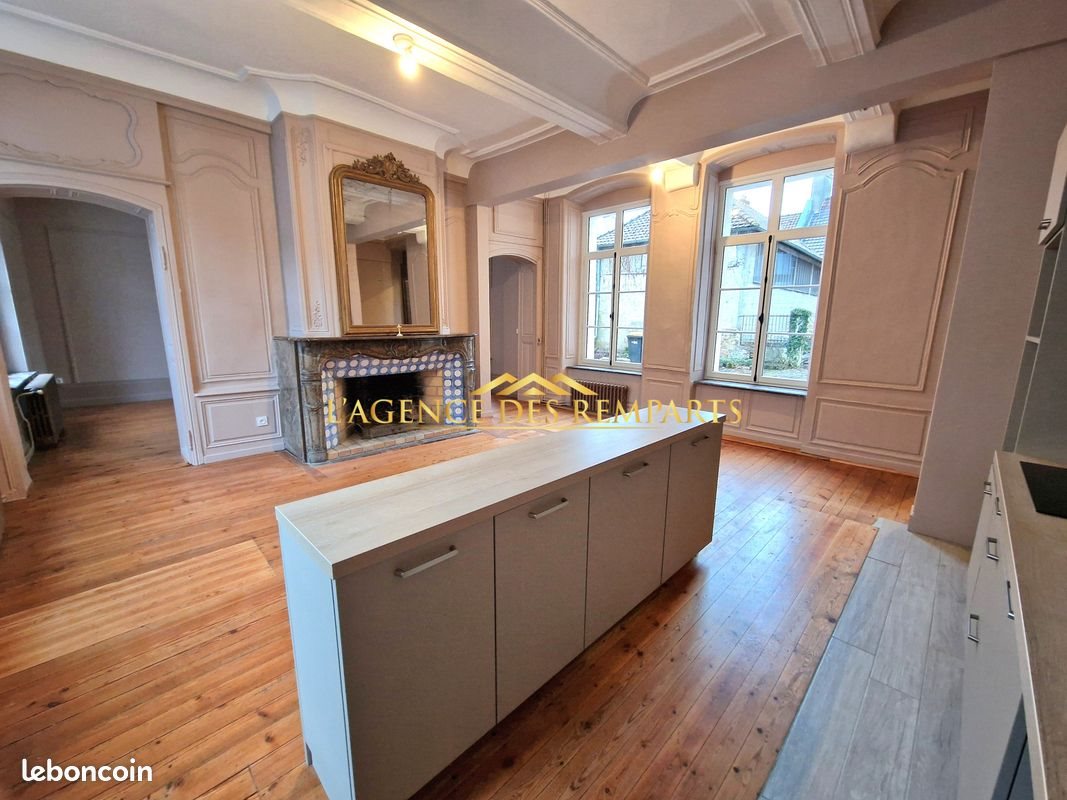 Maison à louer, 197m², Montreuil