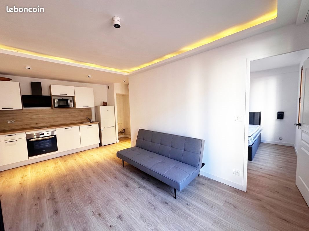 Appartement à louer, 38m², Marseille 2ème