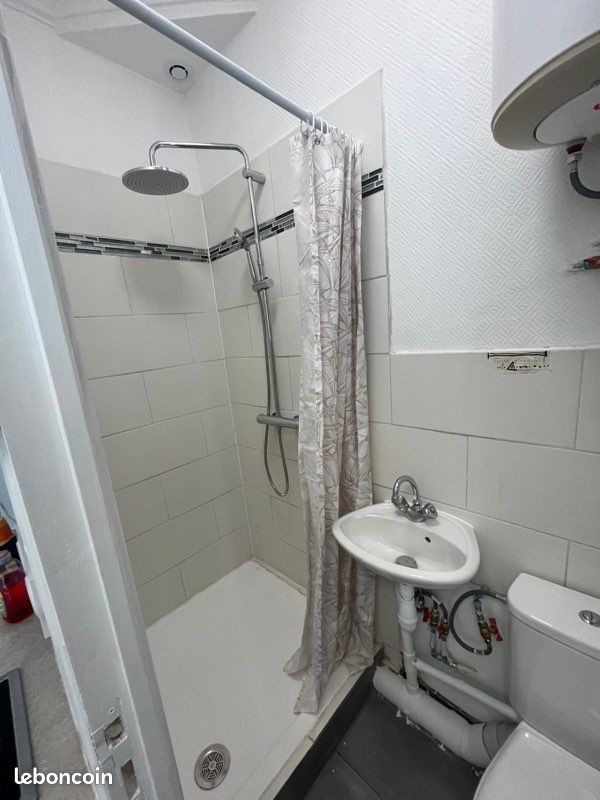 Appartement à louer, 13m², Paris 19ème