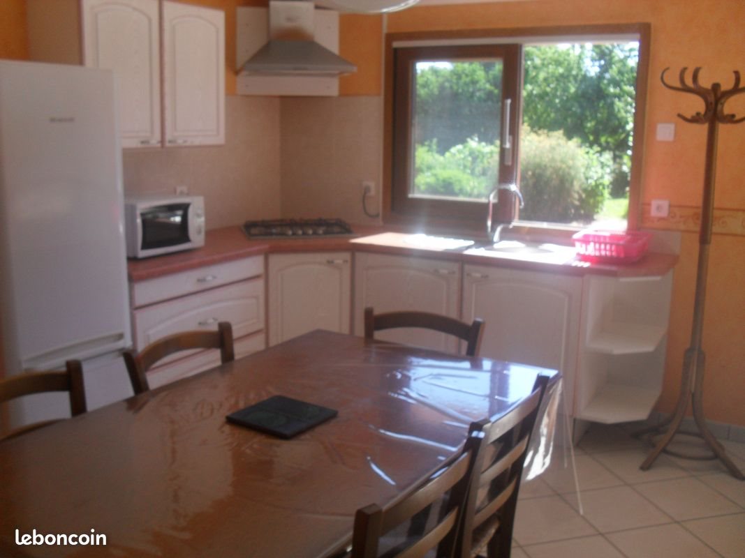 Maison à louer, 39m², Prissé