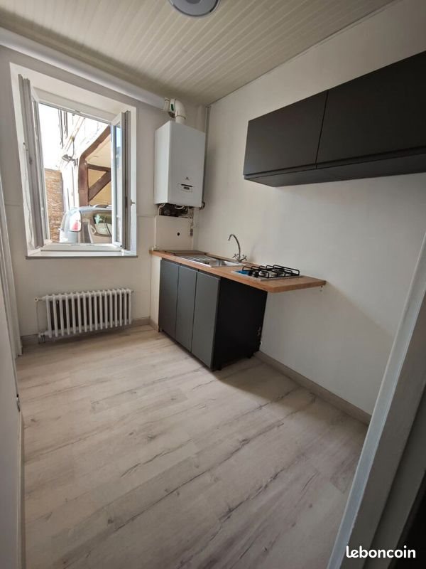Appartement à louer, 24m², Epernon