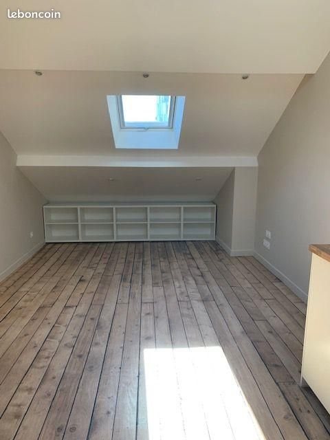 Appartement à louer, 26m², Saint-Etienne