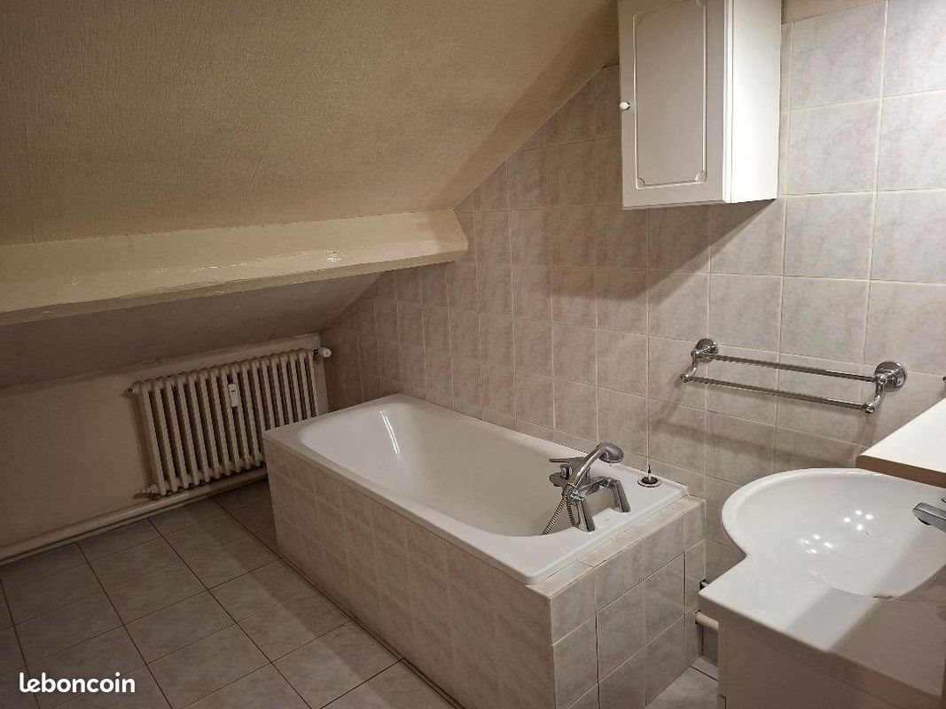 Appartement à louer, 65m², Ambérieu-en-Bugey