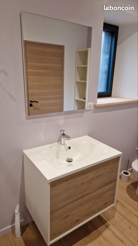 Appartement à louer, 50m², Saint-Genès-Champanelle