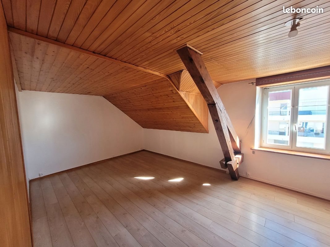 Appartement à louer, 70m², Maîche