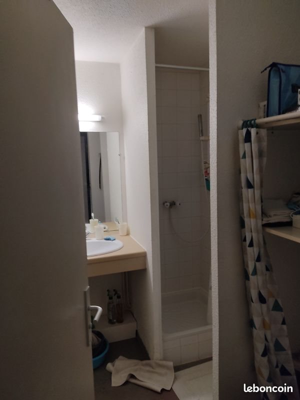 Appartement à louer, 33m², Nîmes