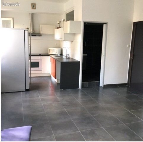 Appartement à louer, 59m², Marseille 5ème