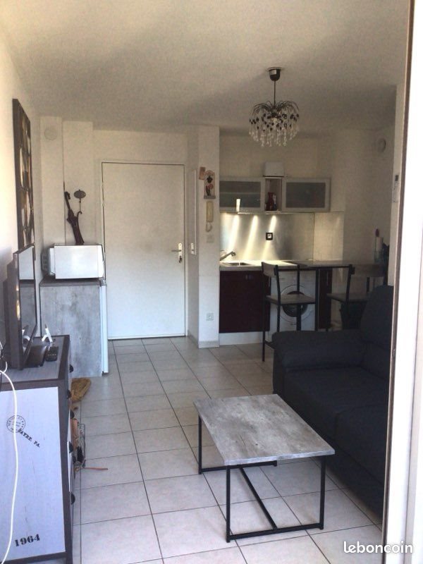 Appartement à louer, 29m², Sète