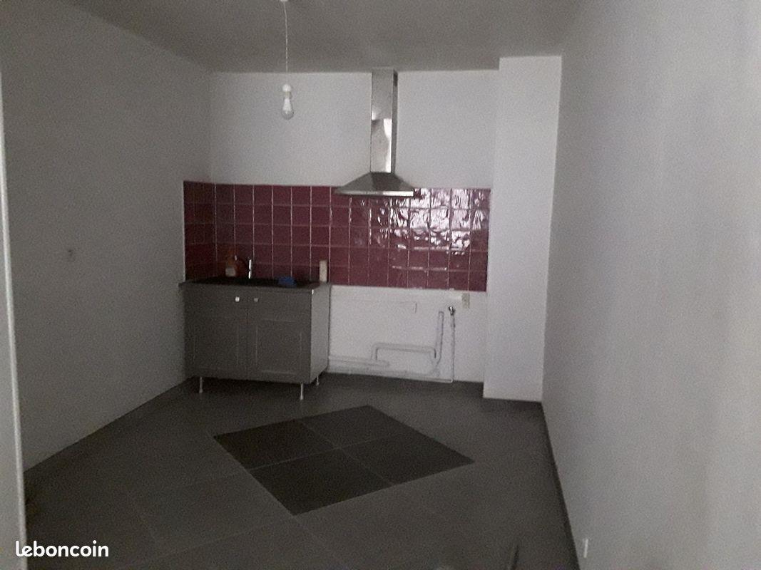 Appartement à louer, 48m², Billiat