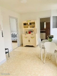 Appartement à louer, 27m², Saint-Flour