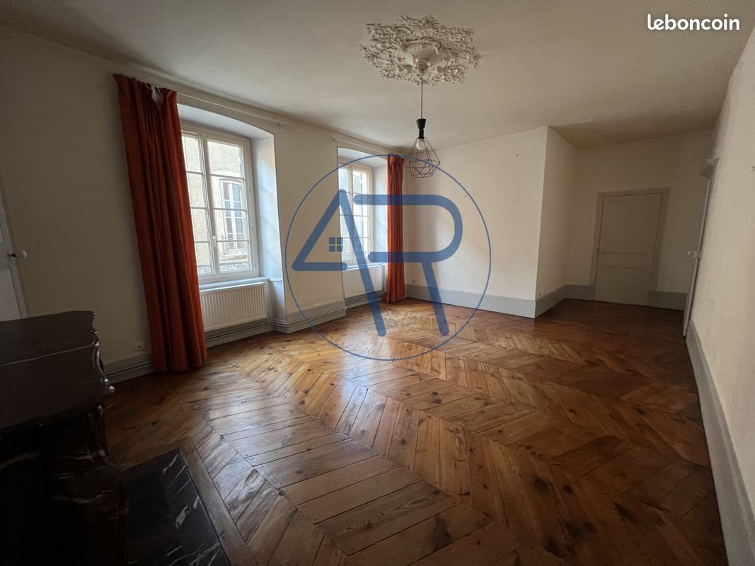 Appartement à louer, 71m², Brioude