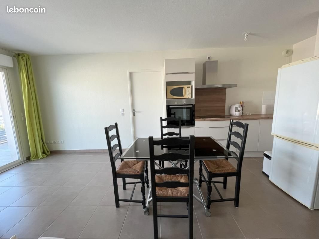 Appartement à louer, 42m², Bellegarde