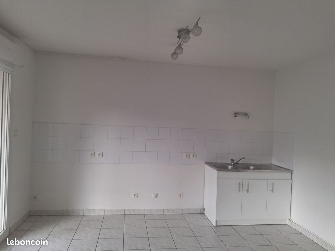 Appartement à louer, 61m², Saint-Genest-Lerpt