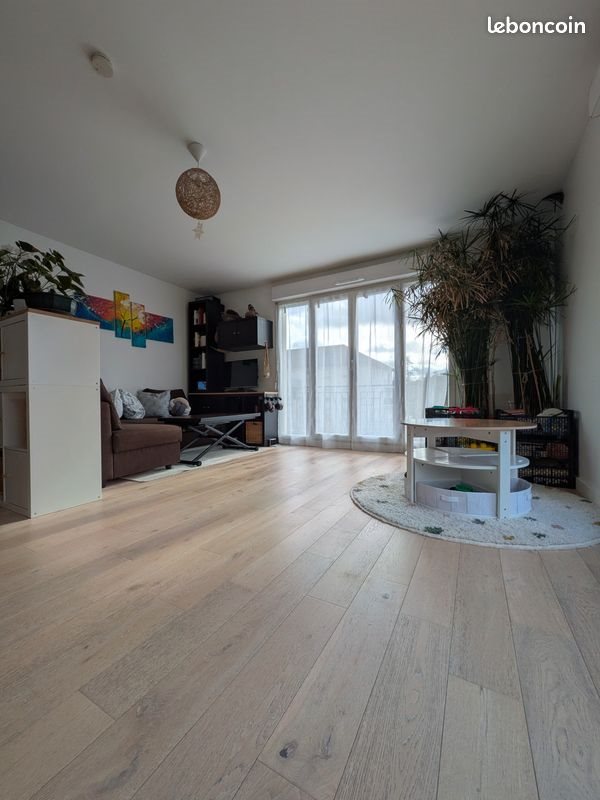 Appartement à vendre, 77m², Andilly