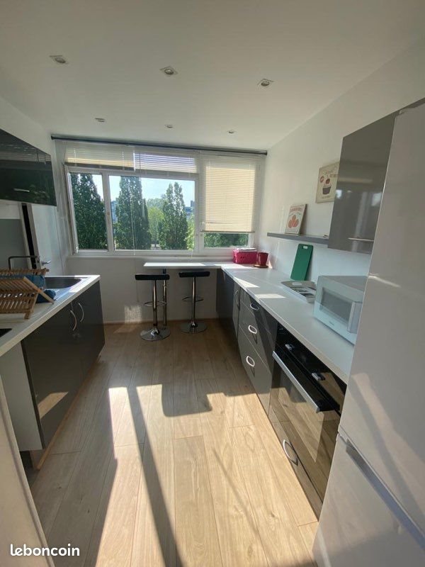 Appartement à louer, 82m², Mont-Saint-Aignan