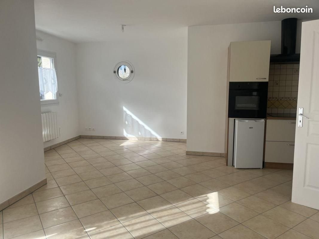Appartement à louer, 47m², Perros-Guirec