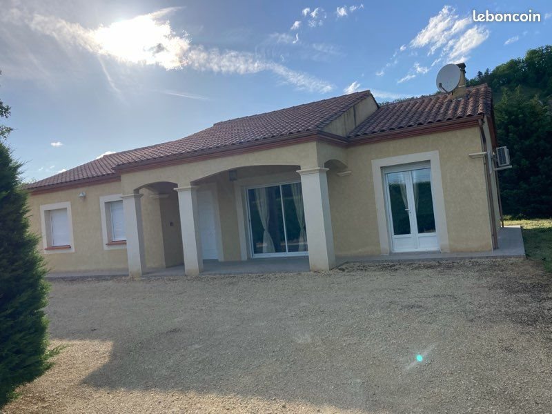 Maison à louer, 110m², Le Bugue