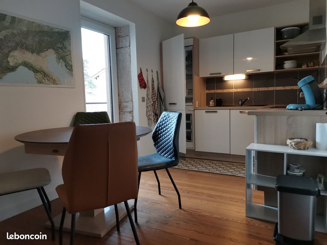 Appartement à vendre, 70m², Pont-de-Vaux