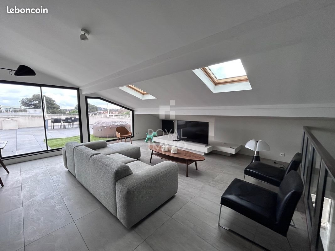 Appartement à louer, 131m², Toulon