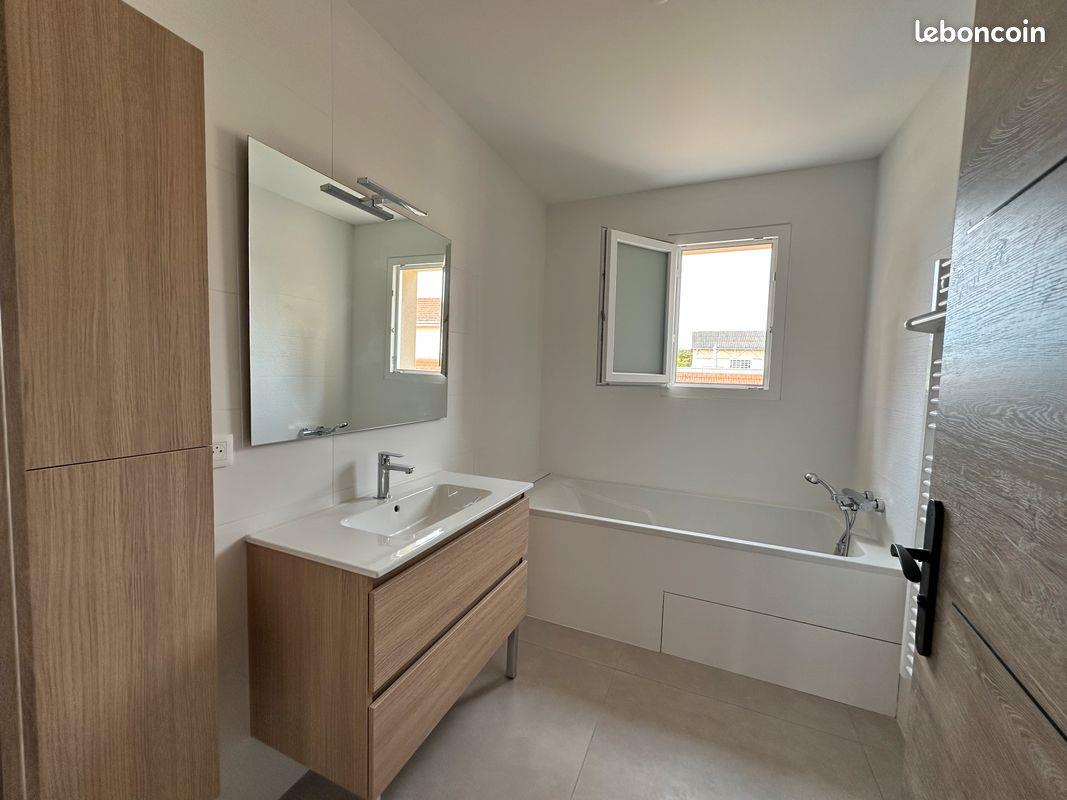 Maison à louer, 105m², Trept