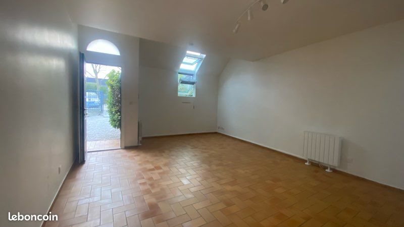 Appartement à louer, 32m², Evecquemont