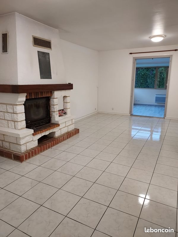 Maison à louer, 110m², Angerville-la-Campagne