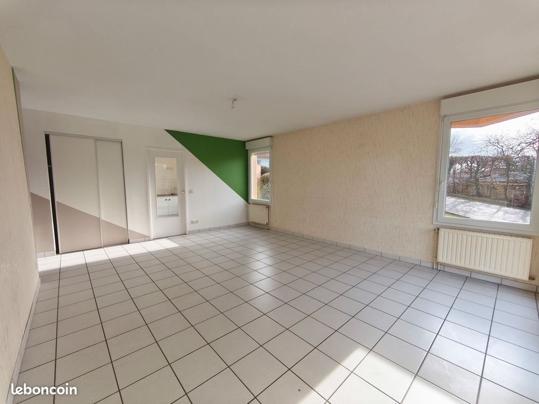 Appartement à louer, 102m², Cremeaux