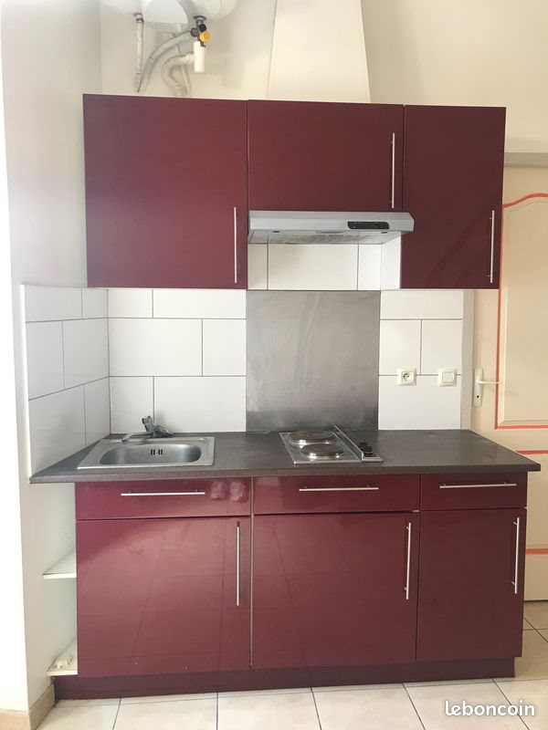 Appartement à louer, 25m², Nîmes