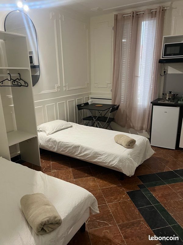 Appartement à louer, 17m², Stains