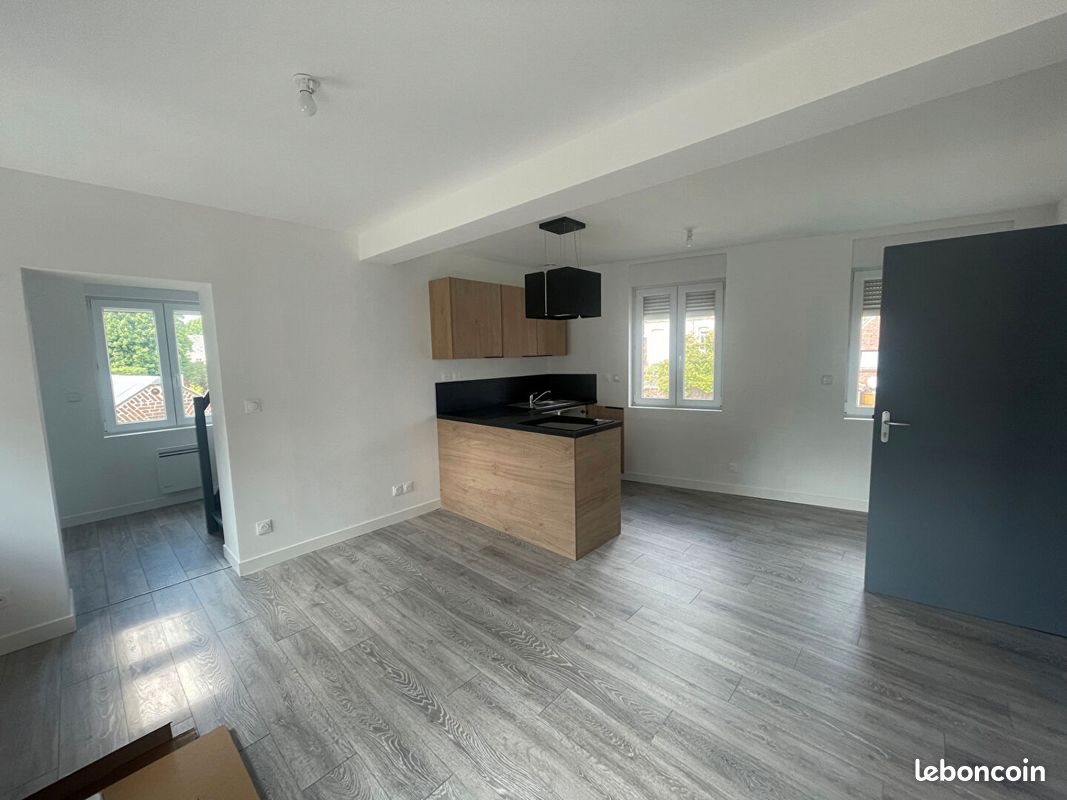 Appartement à louer, 28m², Douai